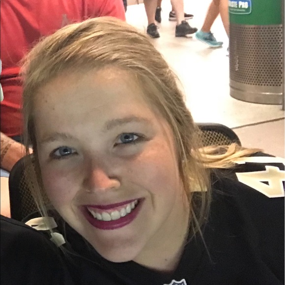 Meet your Posher, Kaytlinn - Picture 1 of 1